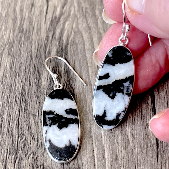 White Buffalo Turquoise Earrings - Picture 2 of 4